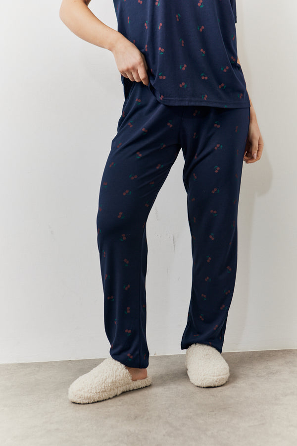 In The Style In The Style Navy Cherry Print T Shirt And Cuff Jogger Pj Set Navy