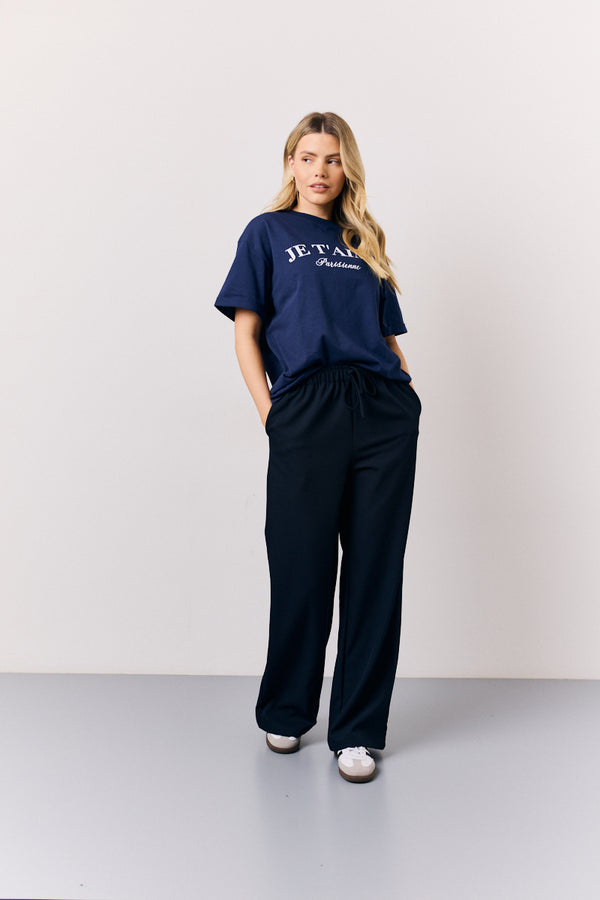 In The Style In The Style Navy Graphic Slogan T-Shirt Navy