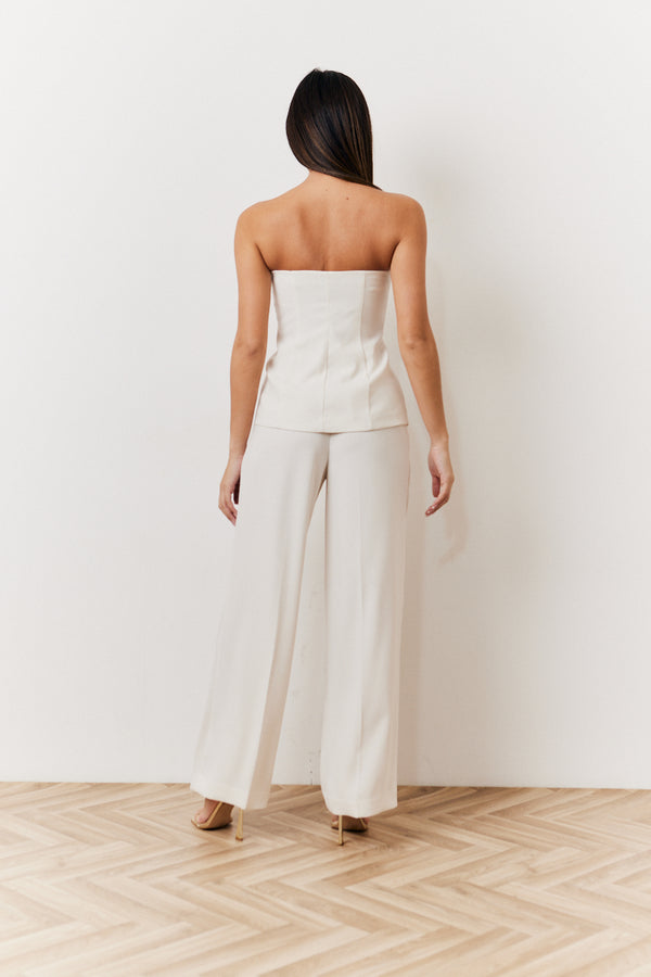 In The Style In The Style Occasion Cream Bustier Top Cream