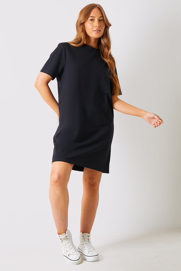 In The Style In The Style Oversized T-Shirt Dress Black