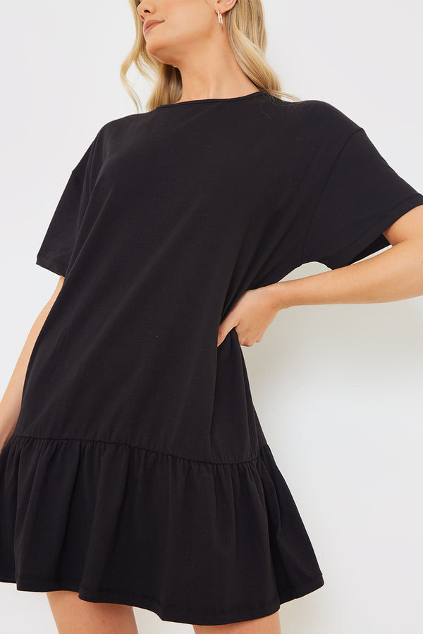 In The Style In The Style Peplum Hem Dropped Shoulder T-Shirt Dress Black
