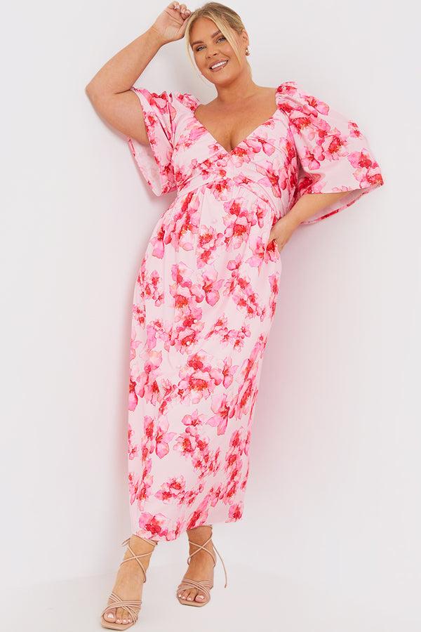 in the style In the Style PINK FLORAL FLUTTER SLEEVE MIDAXI DRESS Pink
