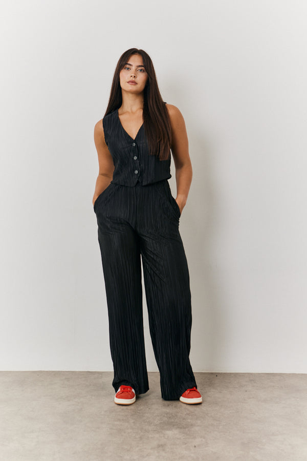 In The Style In The Style Plisse Co-Ord Waistcoat Black