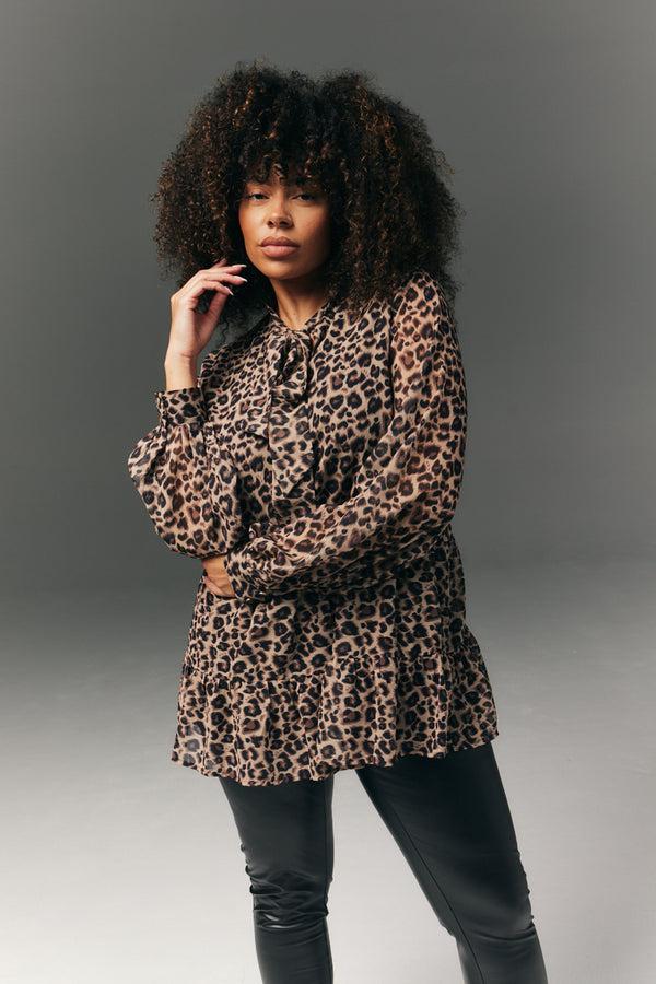 in the style In the Style Pussybow Tiered Animal Print Blouse Animal print