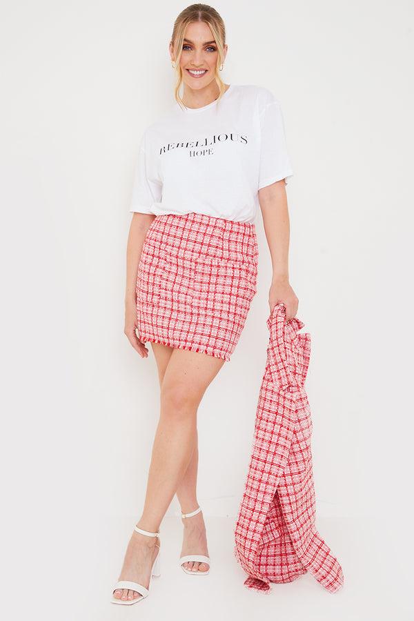 In The Style In The Style Rebellious Hope Standard Fit T-Shirt White