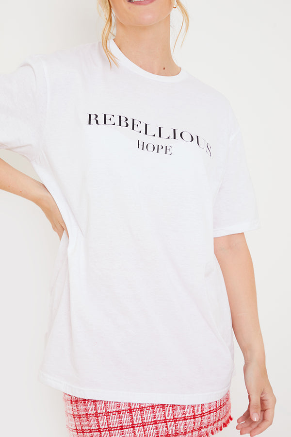 In The Style In The Style Rebellious Hope Standard Fit T-Shirt White