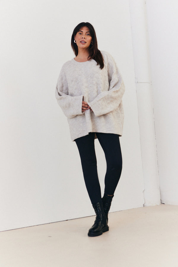 In The Style In The Style Recycled Interest Yarn Crew Neck Knit Jumper Oatmeal