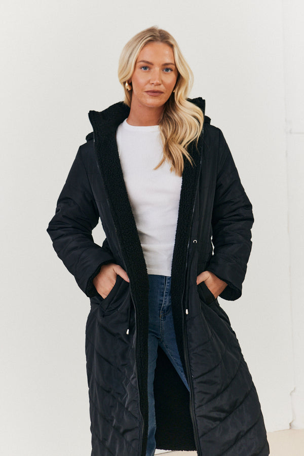 In The Style In The Style Recycled Reversible Longline Borg Puffer Coat Black