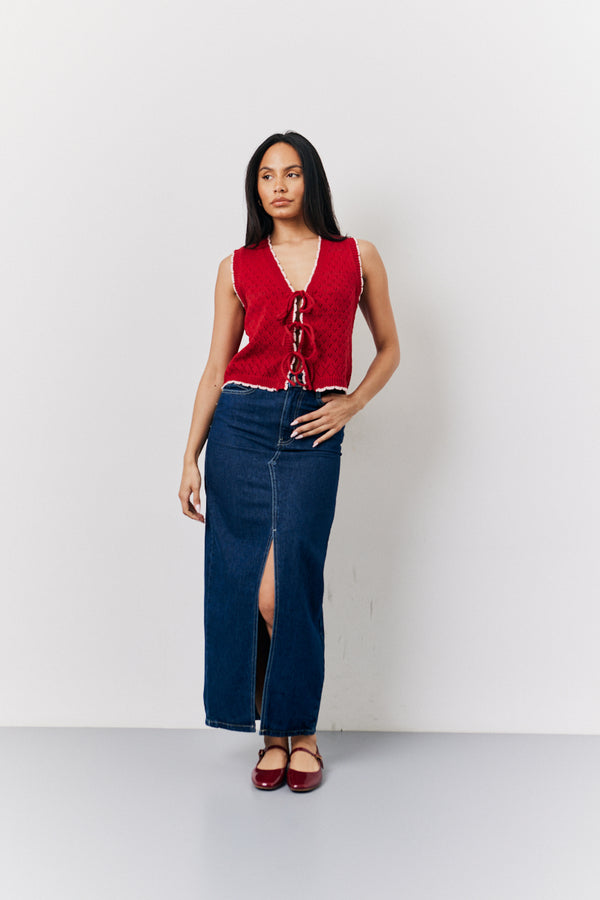 In The Style In The Style Red Contrast Edge Tie Front Knitted Waistcoat Red