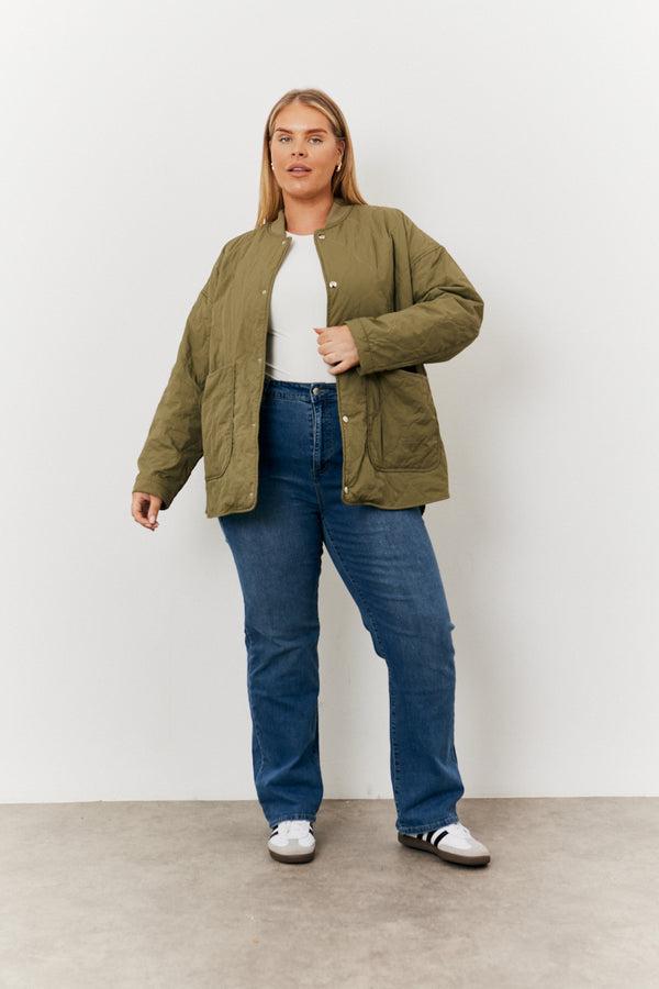 In The Style In The Style Relaxed Lightweight Quilted Jacket Khaki