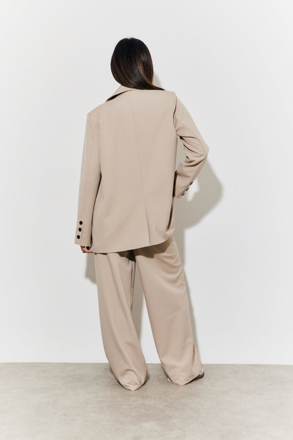 In The Style In The Style Relaxed Tailored Blazer Taupe