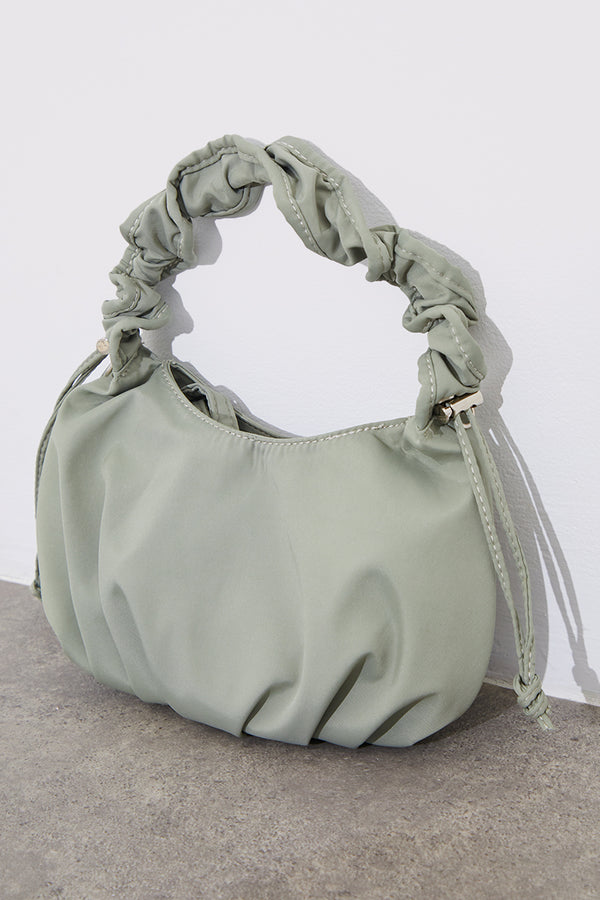 In The Style In The Style Ruched Strap Grab Bag Green