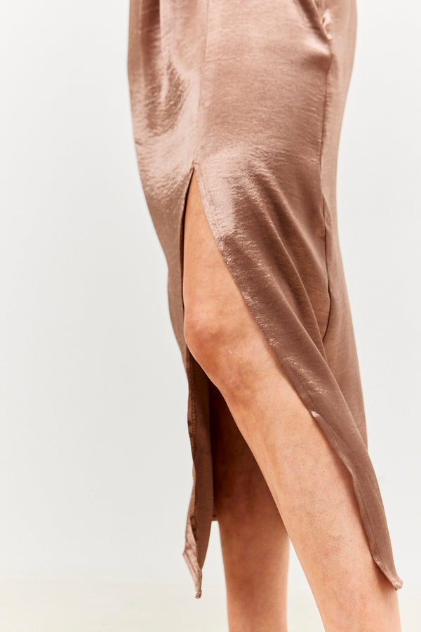 In The Style In The Style Satin Drape Co-Ord Midi Skirt Chocolate