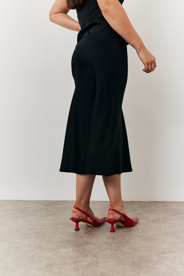 In The Style In The Style Satin Tie Waist Slip Skirt Black