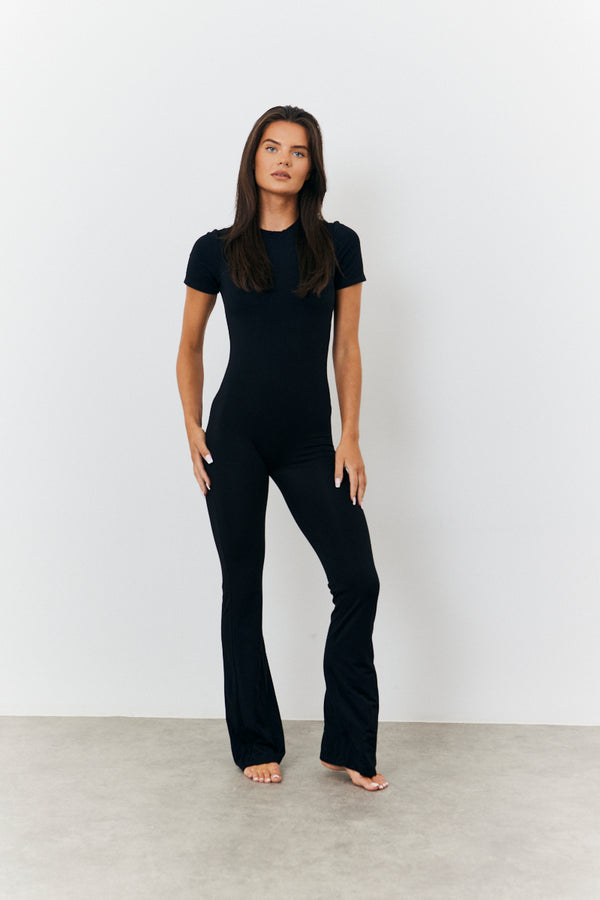 in the style In the Style Sculpting Short Sleeve Wide Leg Jumpsuit Black