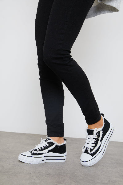 in the style In The Style Seam Detail Low Top Canvas Trainer Black