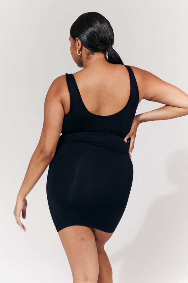 In The Style In The Style Seamless Plunge Neck Snatched Shapewear Mini Dress Black