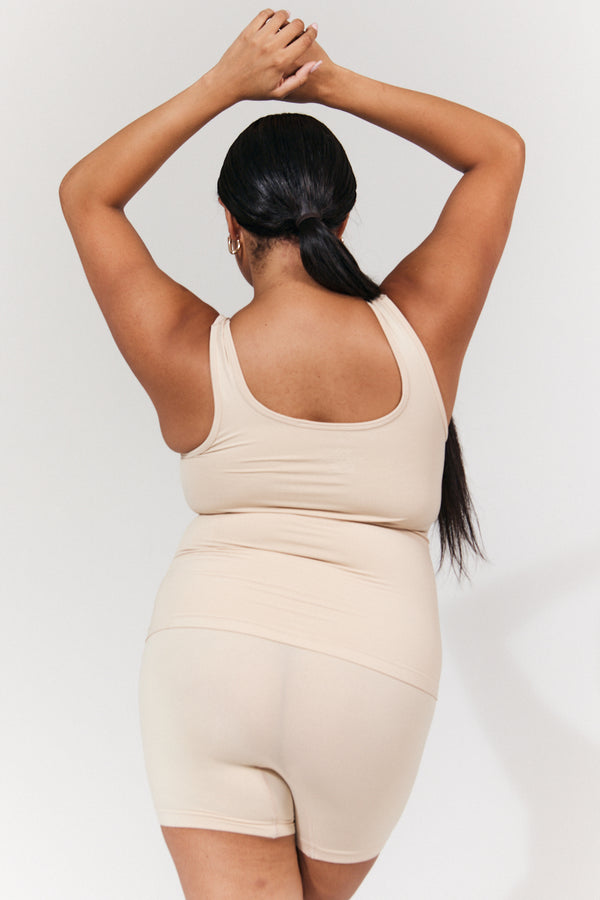 In The Style In The Style Seamless Scoop Neck Snatched Shapewear Top Sand