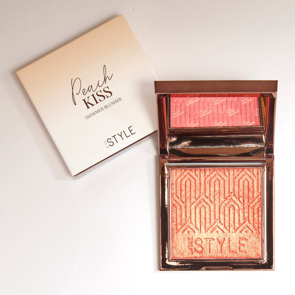 In The Style In The Style Shimmer Blusher Peach Kiss