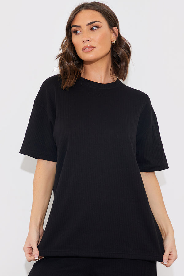 In The Style In The Style Short Sleeve T Shirt And Flare Leg Trouser Set Black