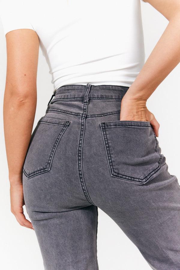 In The Style In The Style Sienna Straight Leg Jean Grey