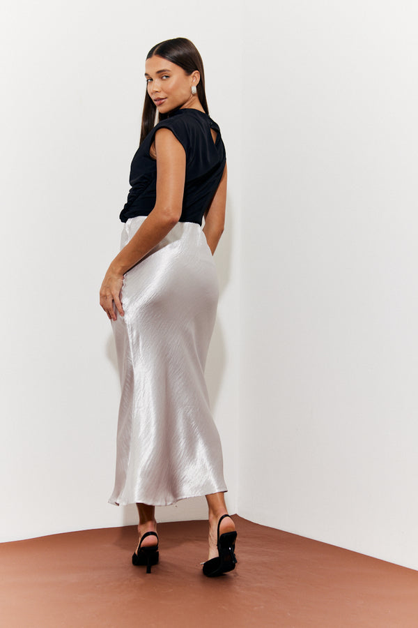 In The Style In The Style Silver Satin Midaxi Skirt Silver
