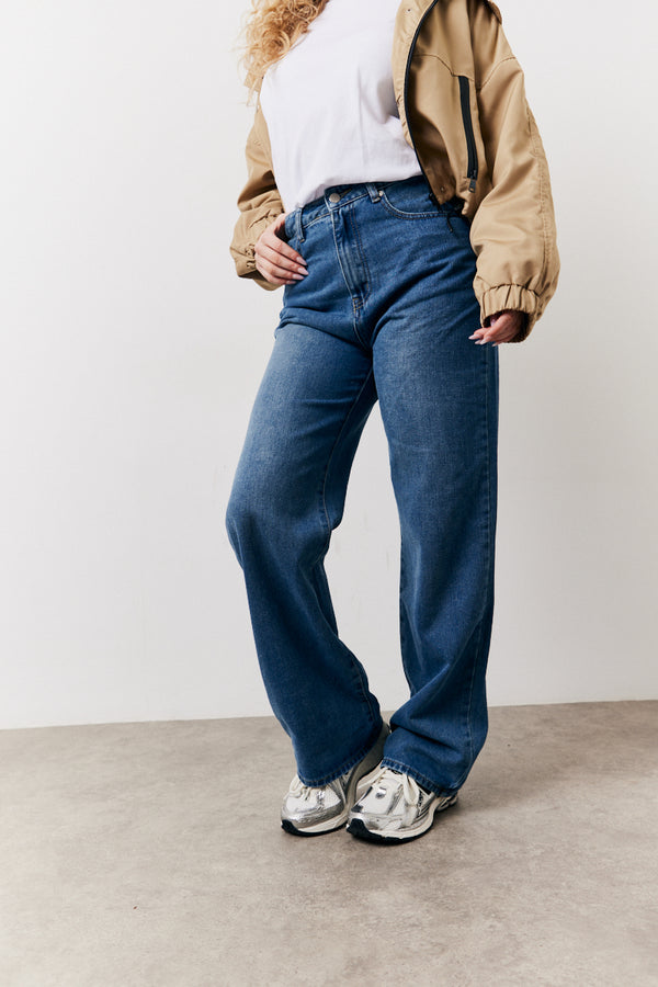 In The Style In The Style Straight Leg Jeans Vintage Blue