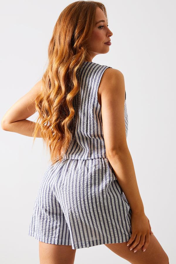 In The Style In The Style Stripe Elasticated Waist Shorts Blue