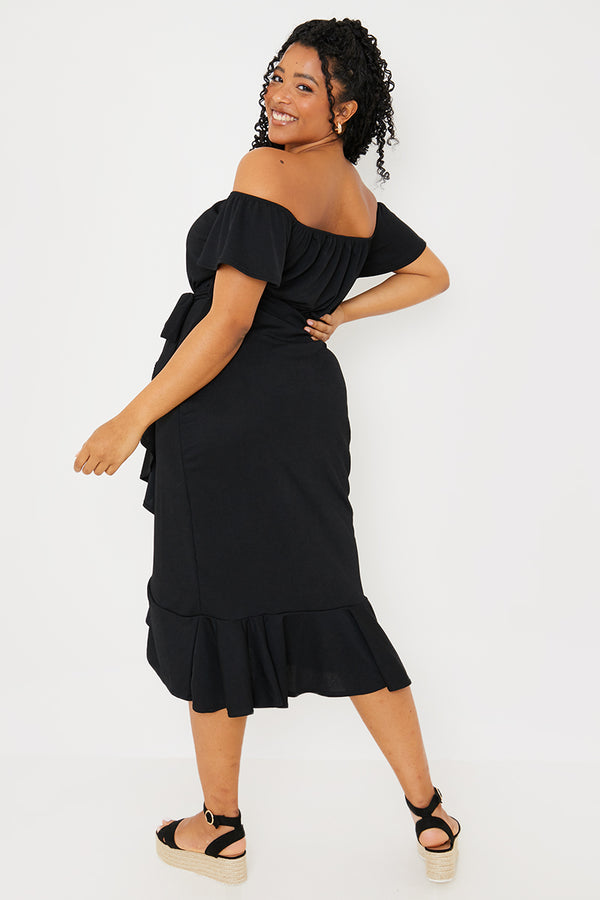 In The Style In The Style Sweetheart Neck Skater Dress With Pockets Black