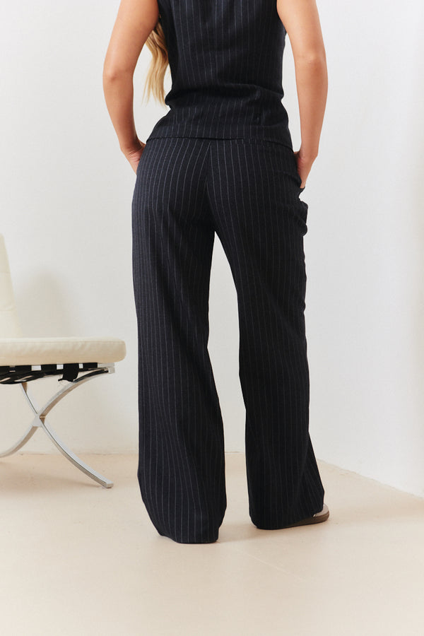 In The Style In The Style Tailored Pinstripe Wide Leg Co-ord Trouser Navy
