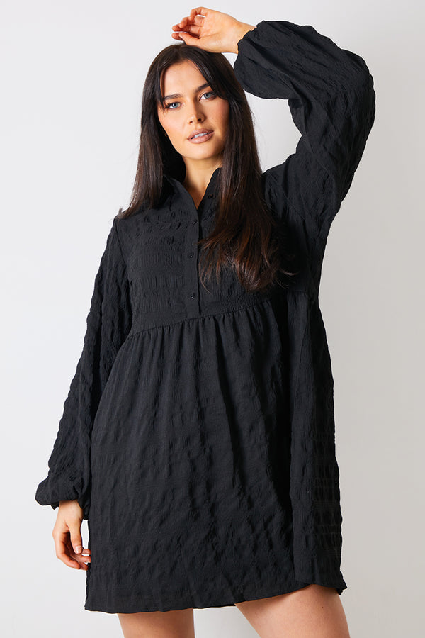 In The Style In The Style Textured Button Through Collared Smock Dress Black