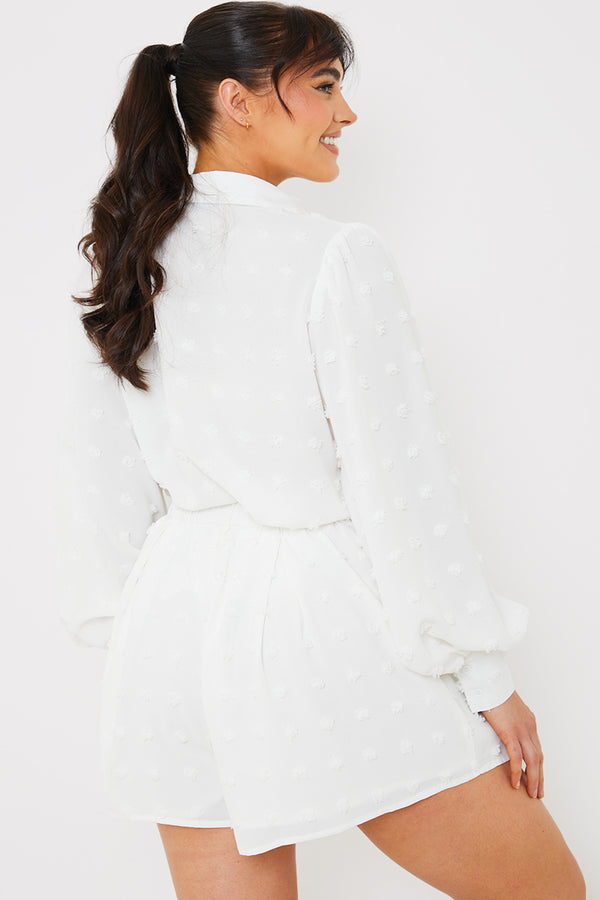 In The Style In The Style Textured Dobby Detail Co-ord Shorts White