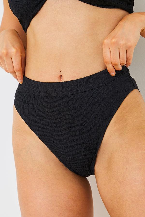 In The Style In The Style Textured High Waist Bikini Bottoms Black