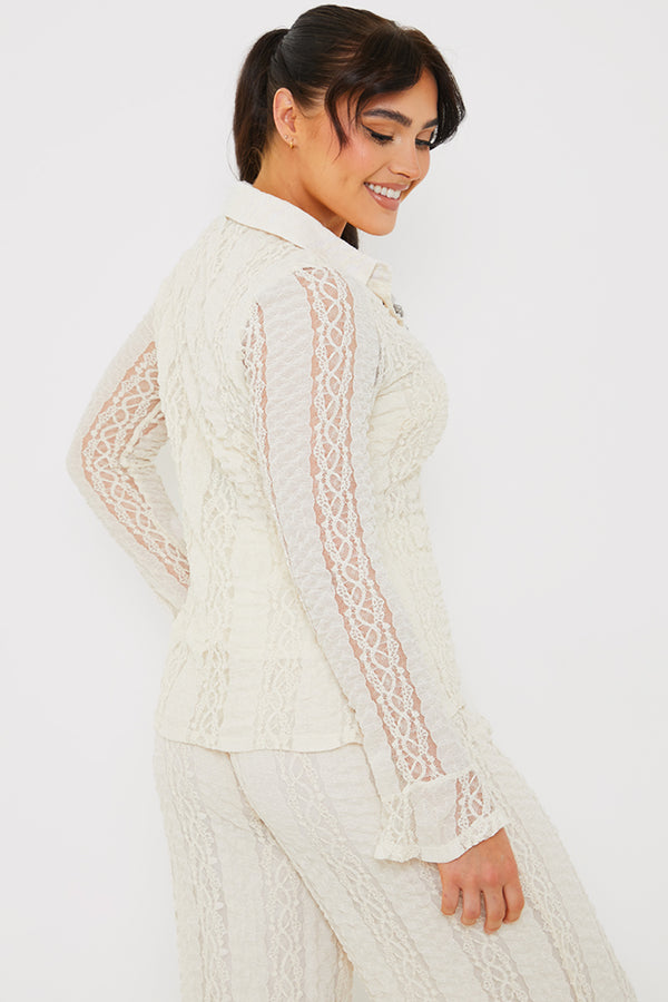 In The Style In The Style Textured Lace Co-Ord Shirt Cream