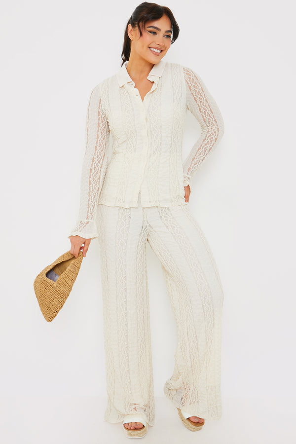 In The Style In The Style Textured Lace Co-Ord Trousers Cream
