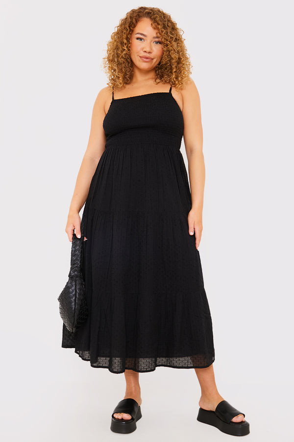 in the style In The Style Textured Shirred Midaxi Dress Black