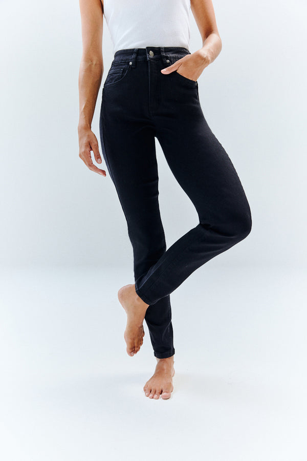 In The Style IN THE STYLE The Miracle Skinny Jean In Black Black