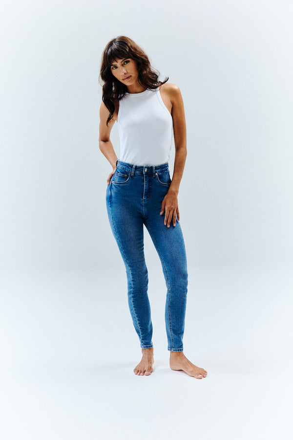 In The Style IN THE STYLE The Miracle Skinny Jean Mid Blue