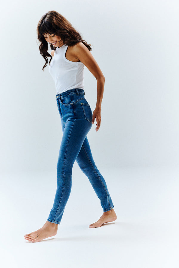 In The Style IN THE STYLE The Miracle Skinny Jean Mid Blue