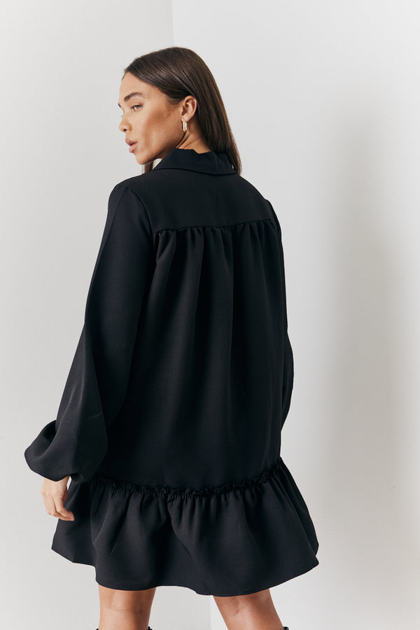 In The Style In The Style Tie Detail Balloon Sleeve Smock Dress Black