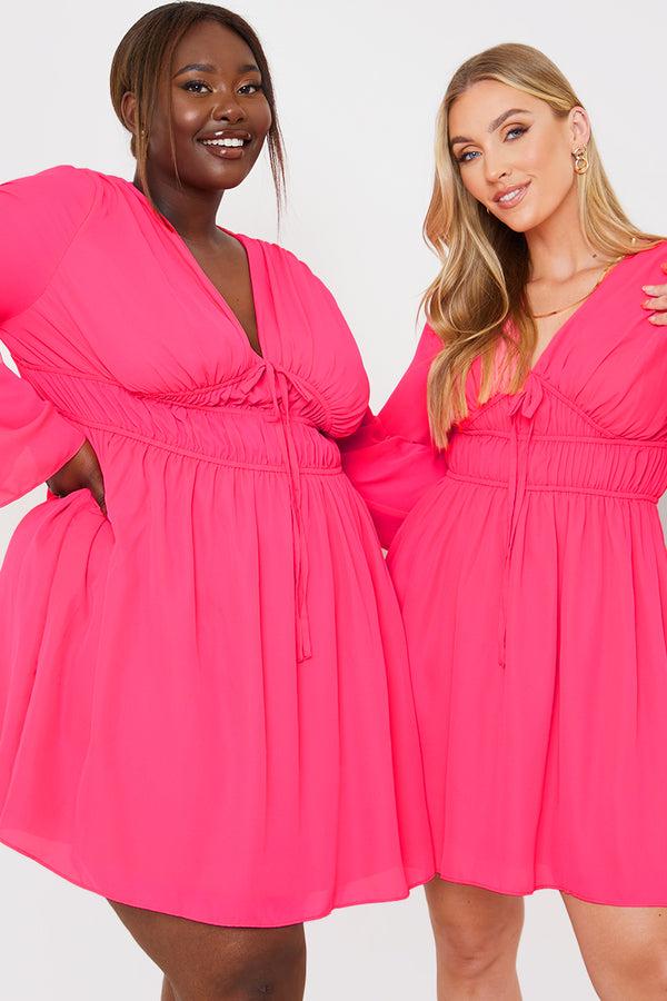 In The Style In The Style Tie Detail Plunge Skater Dress Coral