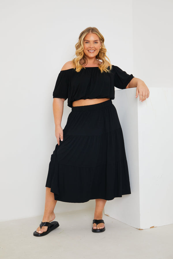 in the style In the Style Tiered Maxi Skirt in Jersey Black