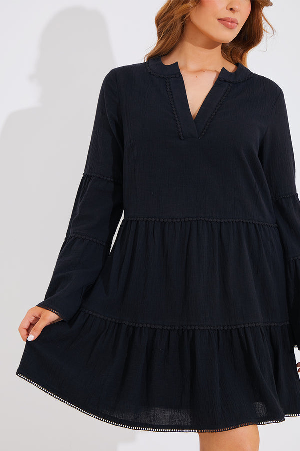 In The Style In The Style Trim Detail Tiered Long Sleeve Smock Dress Black