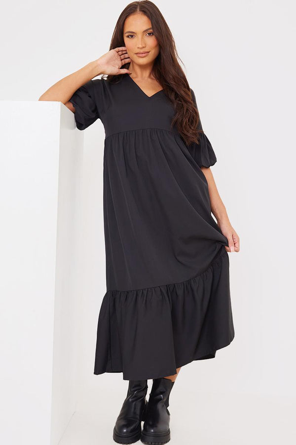 in the style In The Style V Neck Smock Maxi Dress Black
