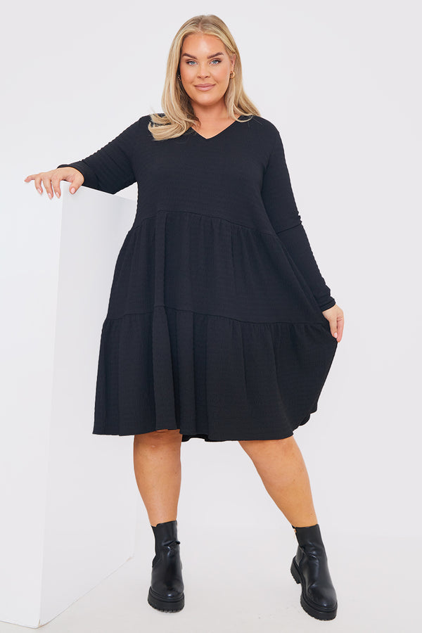in the style In the Style V neck Textured Smock Dress Black