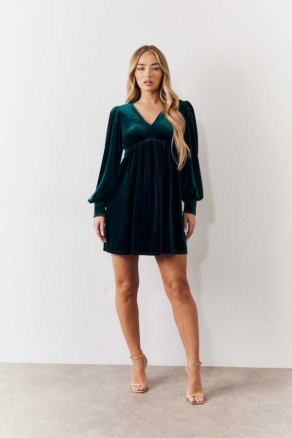 In The Style In The Style Velvet Smock Mini Dress Green