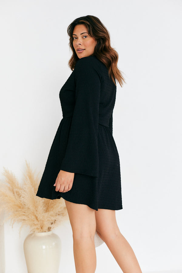 In The Style In The Style Wrap Front Textured Skater Dress Black