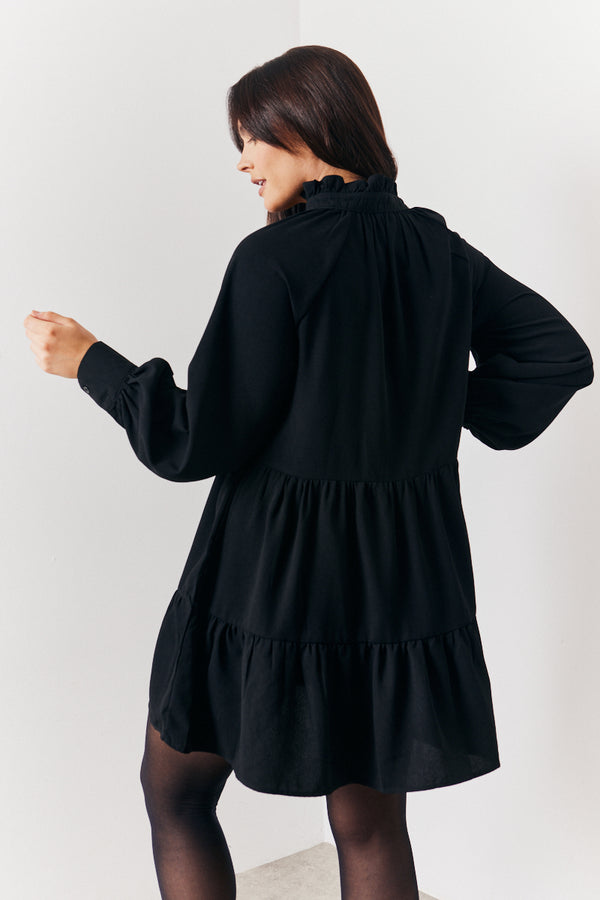 In The Style In The Style Wrap Front V-Neck Smock Dress Black