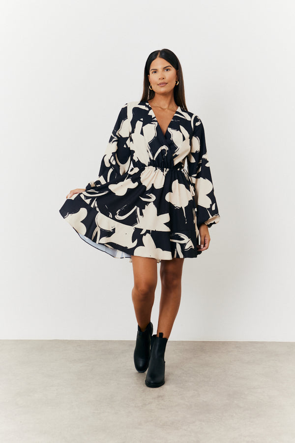 in the style In The Style Wrap Puff Sleeve Mini Skater Dress Black