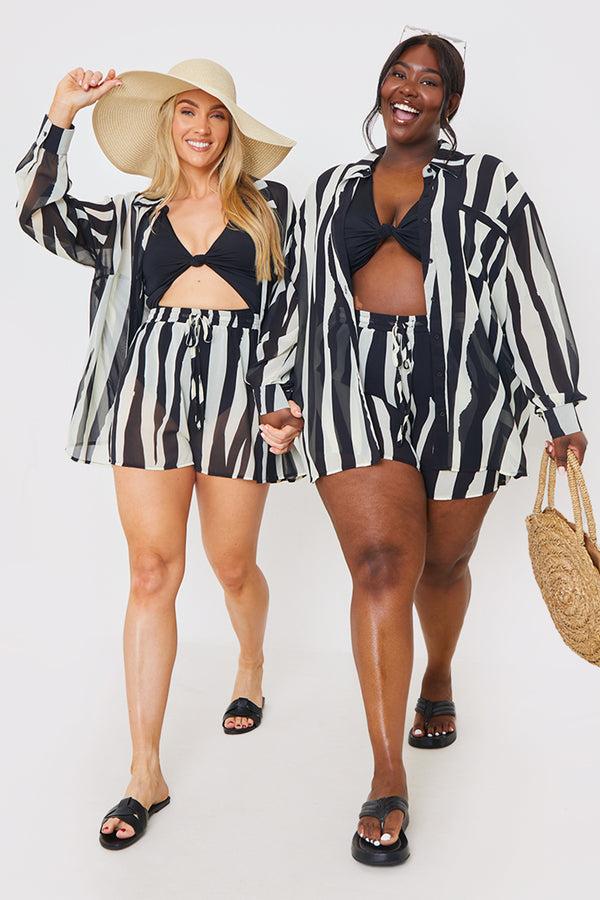 In The Style In The Style Zebra Print Floaty Co-ord Beach Shorts White